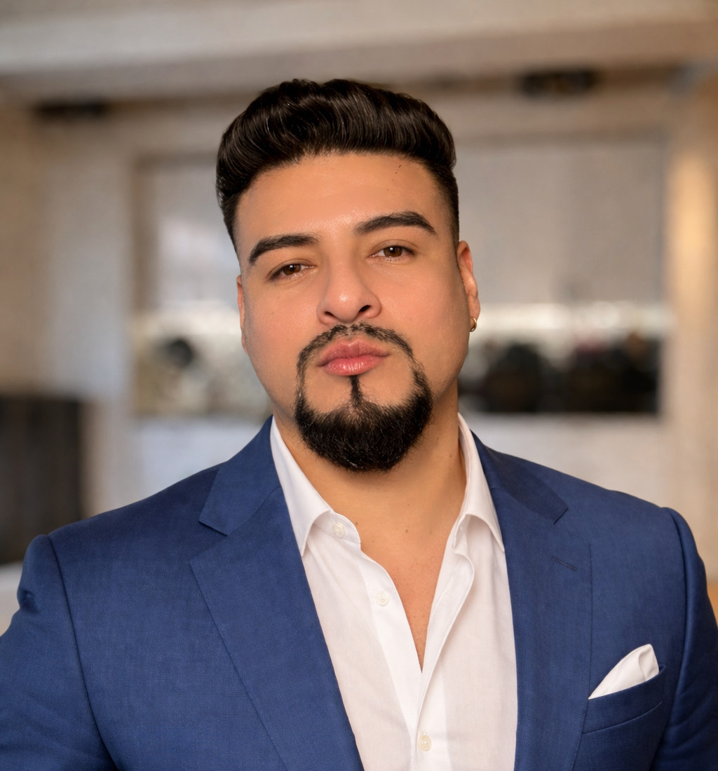 Alfredo Medina – Especialista en Crédito